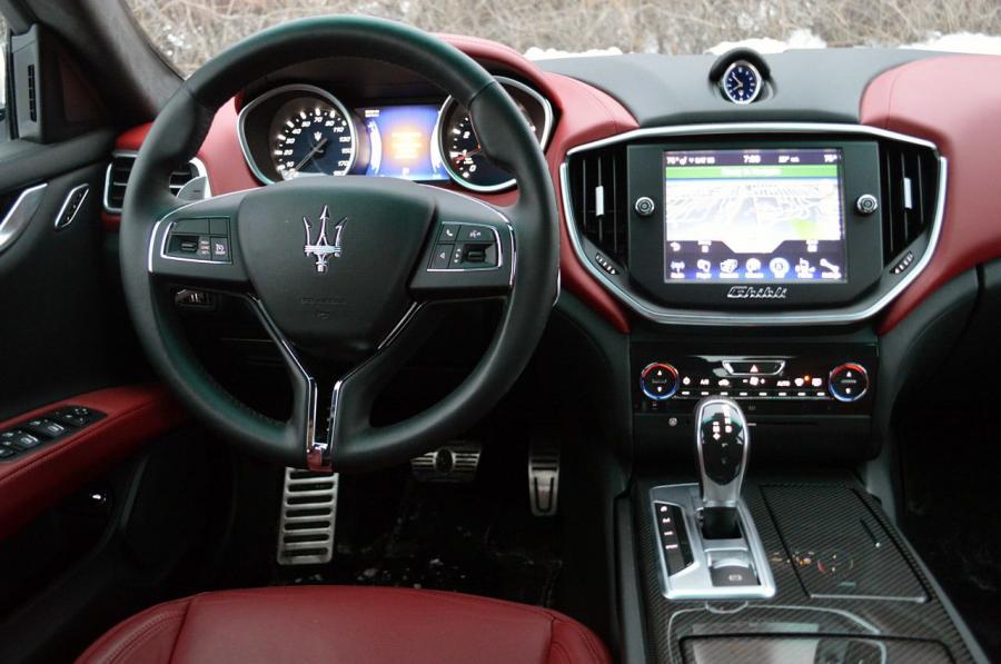  Maserati Ghibli S Q4 2014 года  (фото 12 из 40)